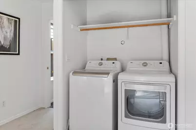 13716 Midvale Avenue N #C, Seattle, WA 98133 - Photo 7