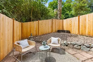 13716 Midvale Ave N, Seattle, WA 98133 - Photo 27