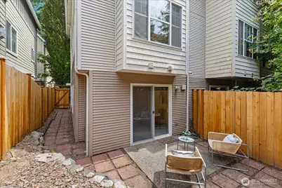 13716 Midvale Avenue N #C, Seattle, WA 98133 - Photo 29