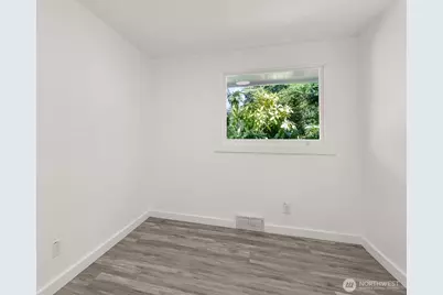 8518 Mount Tacoma Drive SW, Lakewood, WA 98498 - Photo 11