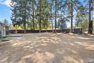 8518 Mount Tacoma Drive SW, Lakewood, WA 98498 - Photo 17