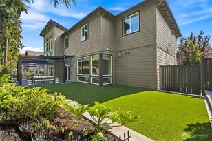 13402 NE 110th Pl, Redmond, WA 98052 - Photo 35