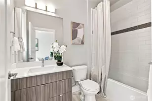 13402 NE 110th Pl, Redmond, WA 98052 - Photo 23