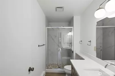 717 122nd Avenue NE #B2, Bellevue, WA 98005 - Photo 21