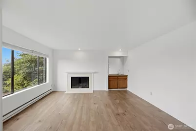 717 122nd Avenue NE #B2, Bellevue, WA 98005 - Photo 5