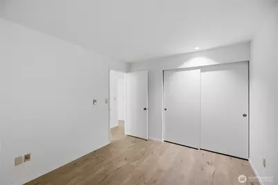 717 122nd Avenue NE #B2, Bellevue, WA 98005 - Photo 23