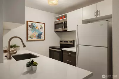 720 Lakeside Avenue S #106, Seattle, WA 98144 - Photo 5