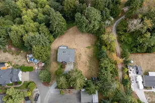521 208th Ave E, Bonney Lake, WA 98391 - Photo 39