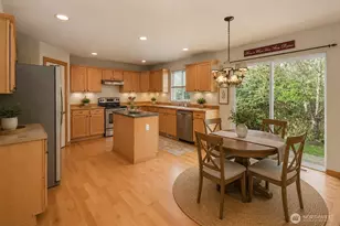 11709 1st Pl SE, Lake Stevens, WA 98258 - Photo 15