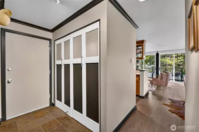 1616 41st Avenue E #305, Seattle, WA 98112 - Photo 3