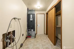 14926 11th Ave Ct E, Tacoma, WA 98445 - Photo 17