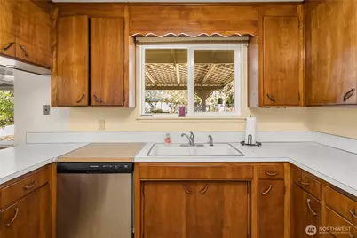 14926 11th Avenue Ct E, Tacoma, WA 98445 - Photo 13
