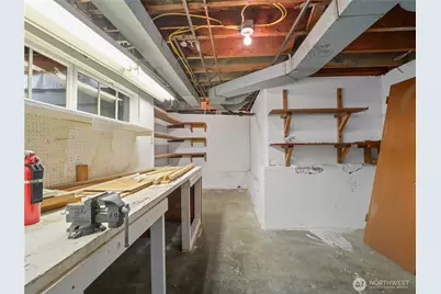 10561 15th Avenue NW, Seattle, WA 98177 - Photo 25