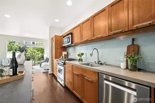 2804 S Columbian Way, Seattle, WA 98108 - Photo 7