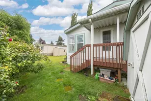 380 E Pole Rd, Lynden, WA 98264 - Photo 33