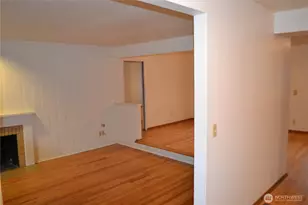 17421 NE 11th St, Bellevue, WA 98008 - Photo 7