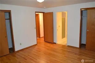 17421 NE 11th St, Bellevue, WA 98008 - Photo 23