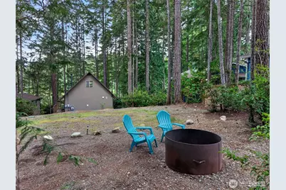 270 E Emerald Lake Dr, Grapeview, WA 98546 - Photo 25