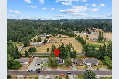 757 Commodore Ln, Camano Island, WA 98282 - Photo 25