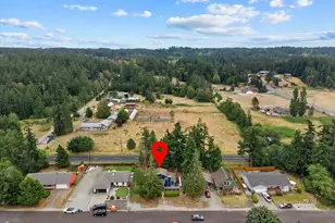 757 Commodore Ln, Camano Island, WA 98282 - Photo 25