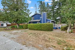 757 Commodore Ln, Camano Island, WA 98282 - Photo 5