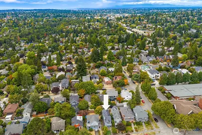 6049 33rd Avenue NE, Seattle, WA 98115 - Photo 23