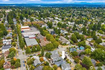 6049 33rd Avenue NE, Seattle, WA 98115 - Photo 27