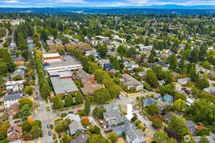 6049 33rd Ave NE, Seattle, WA 98115 - Photo 27