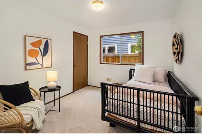 6049 33rd Avenue NE, Seattle, WA 98115 - Photo 5