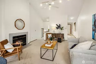 6049 33rd Ave NE, Seattle, WA 98115 - Photo 7