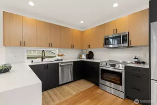 921 NW 59th St, Seattle, WA 98107 - Photo 9