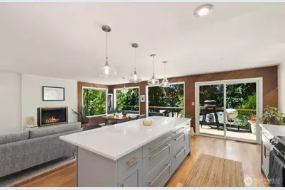 13917 16th Place SW, Burien, WA 98166 - Photo 9