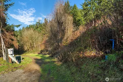 629 3rd Avenue, Fox Island, WA 98333 - Photo 21
