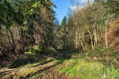 629 3rd Avenue, Fox Island, WA 98333 - Photo 23