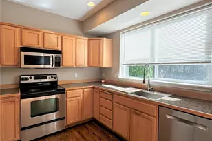 20431 SE 261st Pl, Covington, WA 98042 - Photo 3