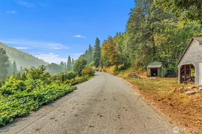 9088 Derby Canyon Road, Peshastin, WA 98847 - Photo 5