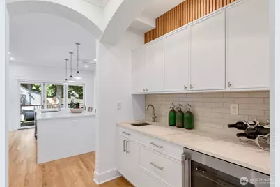 1743 26th Avenue E, Seattle, WA 98112 - Photo 15