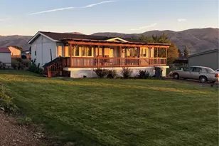 415 Spring Circle SW, Mattawa, WA 99349 - Photo 1