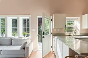 18776 W Big Lake Blvd, Mount Vernon, WA 98274 - Photo 5