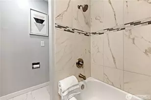 6858 139th Ave NE, Redmond, WA 98052 - Photo 9