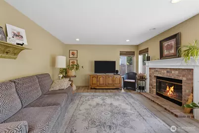 13011 SE 221st Pl, Kent, WA 98031 - Photo 13