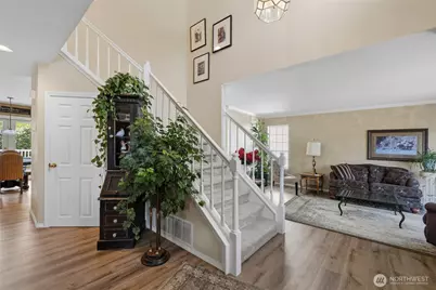 13011 SE 221st Pl, Kent, WA 98031 - Photo 3