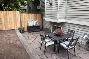 158 15th Ave, Seattle, WA 98122 - Photo 23