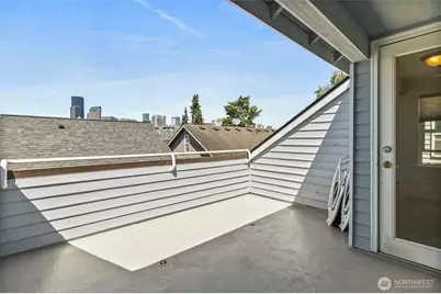 158 15th Avenue #B, Seattle, WA 98122 - Photo 25
