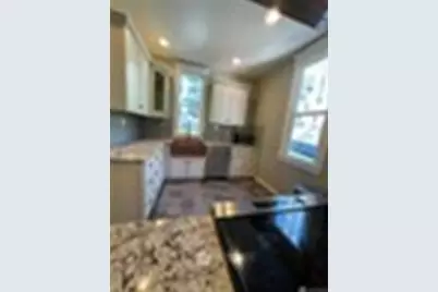 1522 Taylor Avenue N, Seattle, WA 98109 - Photo 21