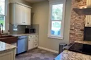 1522 Taylor Ave N, Seattle, WA 98109 - Photo 19