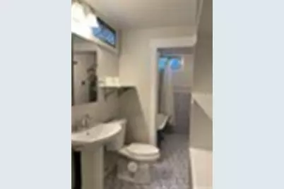 1522 Taylor Avenue N, Seattle, WA 98109 - Photo 11