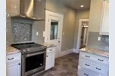 1522 Taylor Avenue N, Seattle, WA 98109 - Photo 17