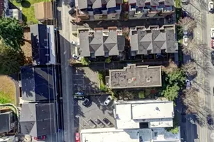 5916 California Ave SW, Seattle, WA 98136 - Photo 3