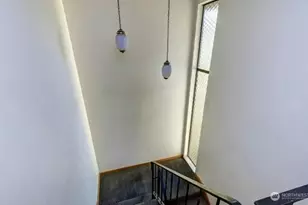 5916 California Ave SW, Seattle, WA 98136 - Photo 7